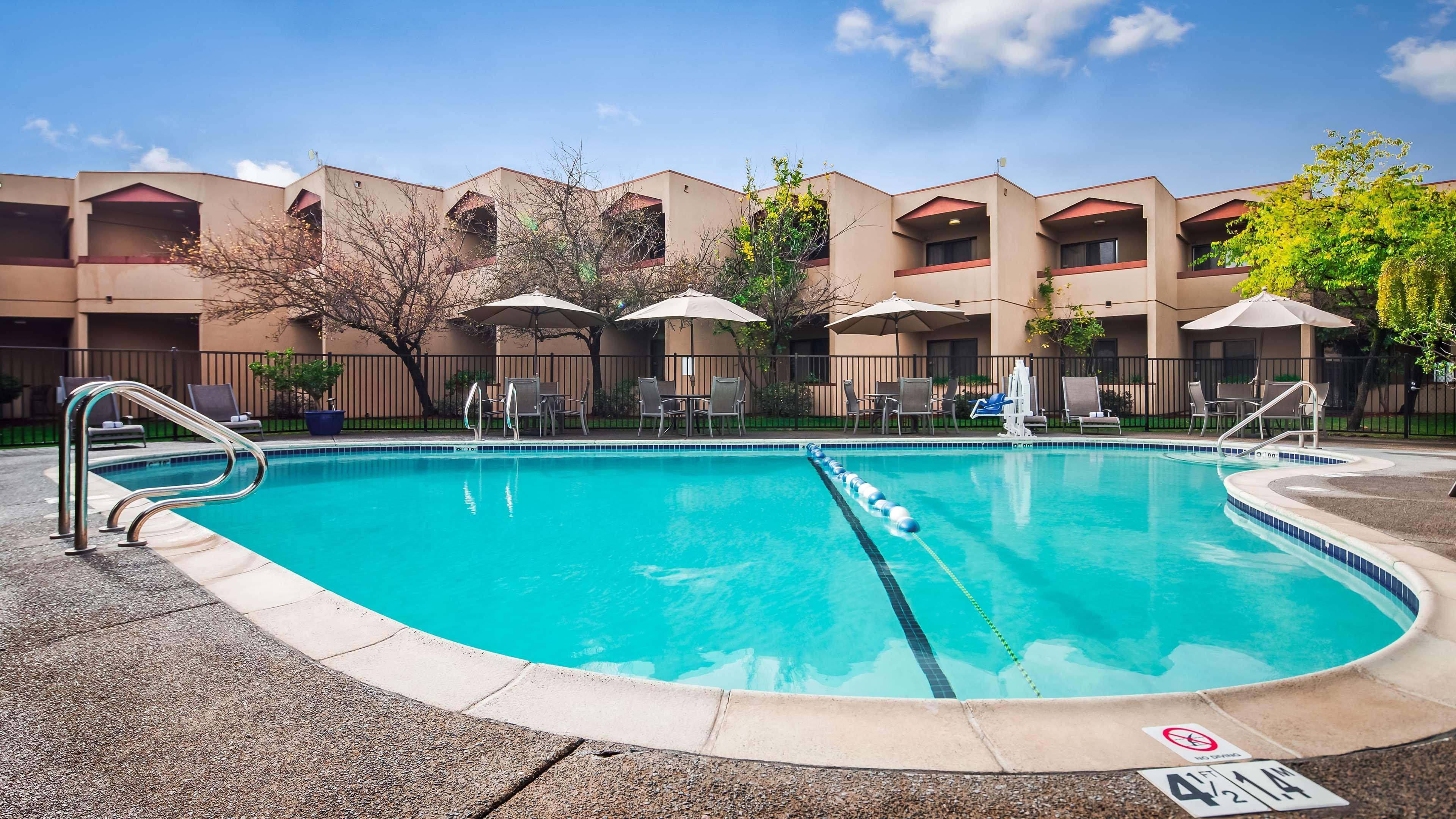 Best Western Plus Wine Country Inn & Suites Santa Rosa Exterior photo